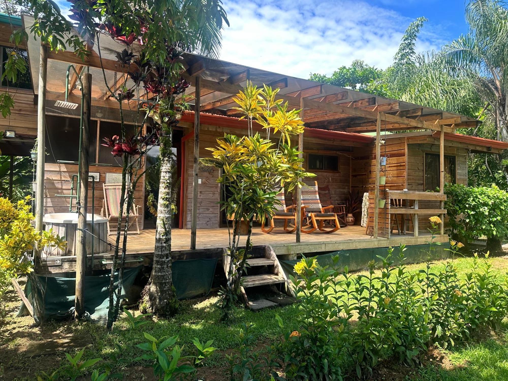Uvita Oasis Retreat With Villa Cabins And Apartment Экстерьер фото